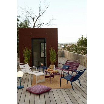 LUXEMBOURG  TABLE BASSE / REPOSE-PIEDS 42 X 44 CM